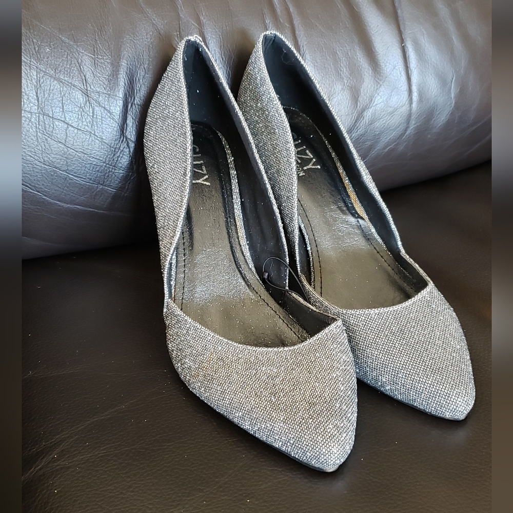 Suzy Shier Sparkly Heels size 8 - Picture 4 of 7